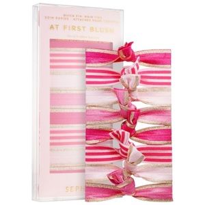 Sephora No-Crease ribbon Hair-Ties